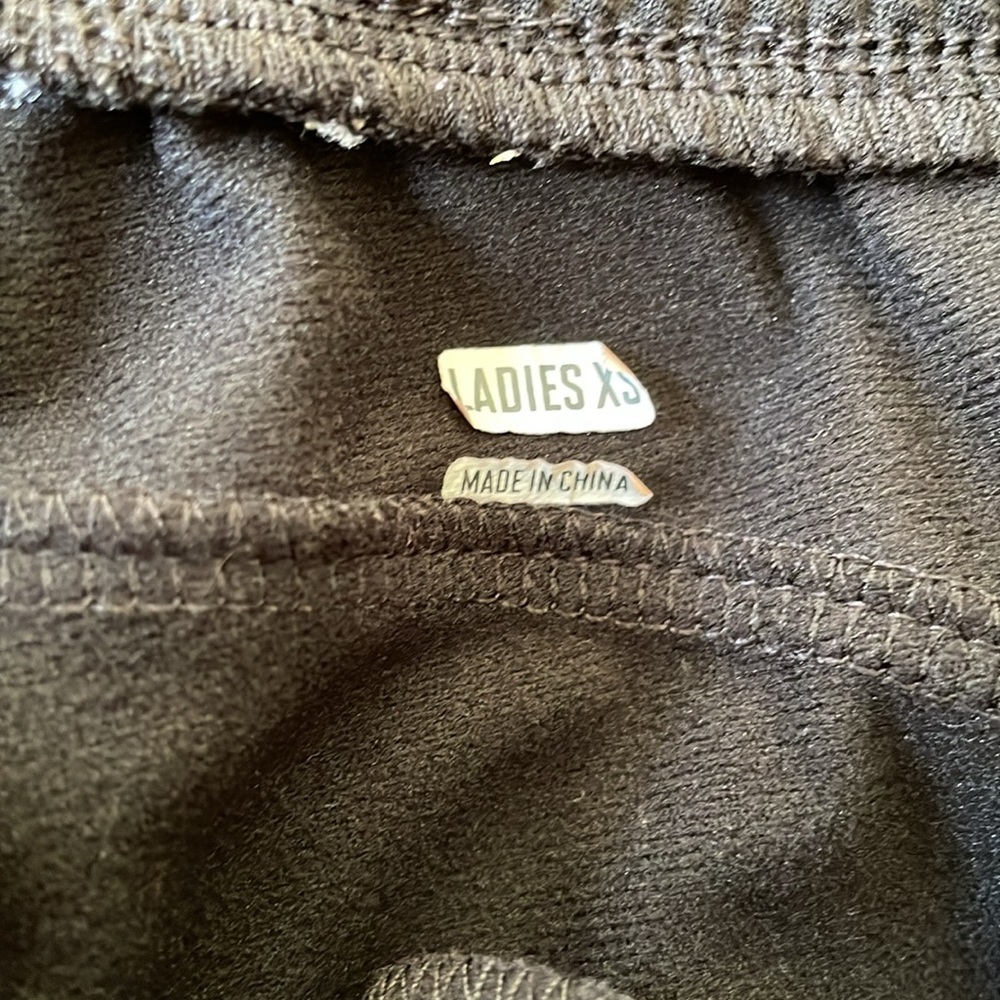 Sweatpants - Picture 5 of 11